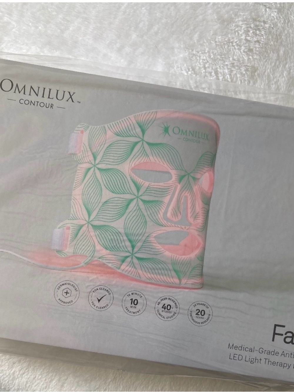 Omnilux Contour LED Therapy Mask- Brand new sealed